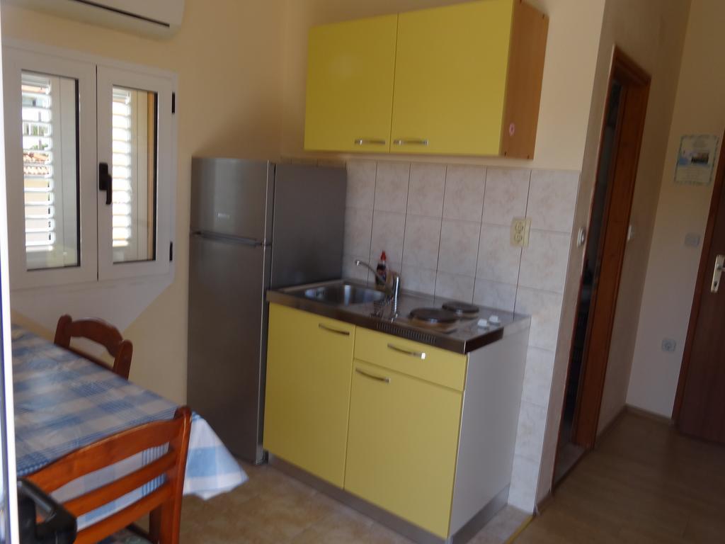 Apartments Jerkovic Stari Grad  Εξωτερικό φωτογραφία