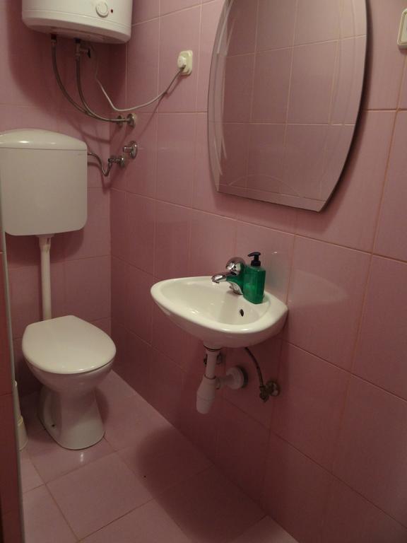 Apartments Jerkovic Stari Grad  Εξωτερικό φωτογραφία