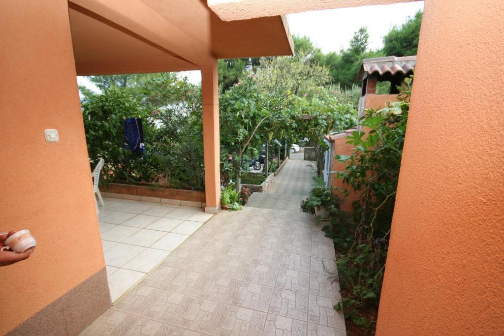 Apartments Jerkovic Stari Grad  Εξωτερικό φωτογραφία